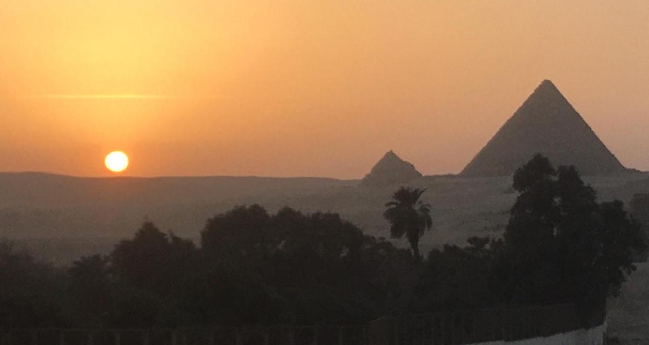 Sphinx Palace Pyramids View Inn Kafret el-Gabal Exterior foto