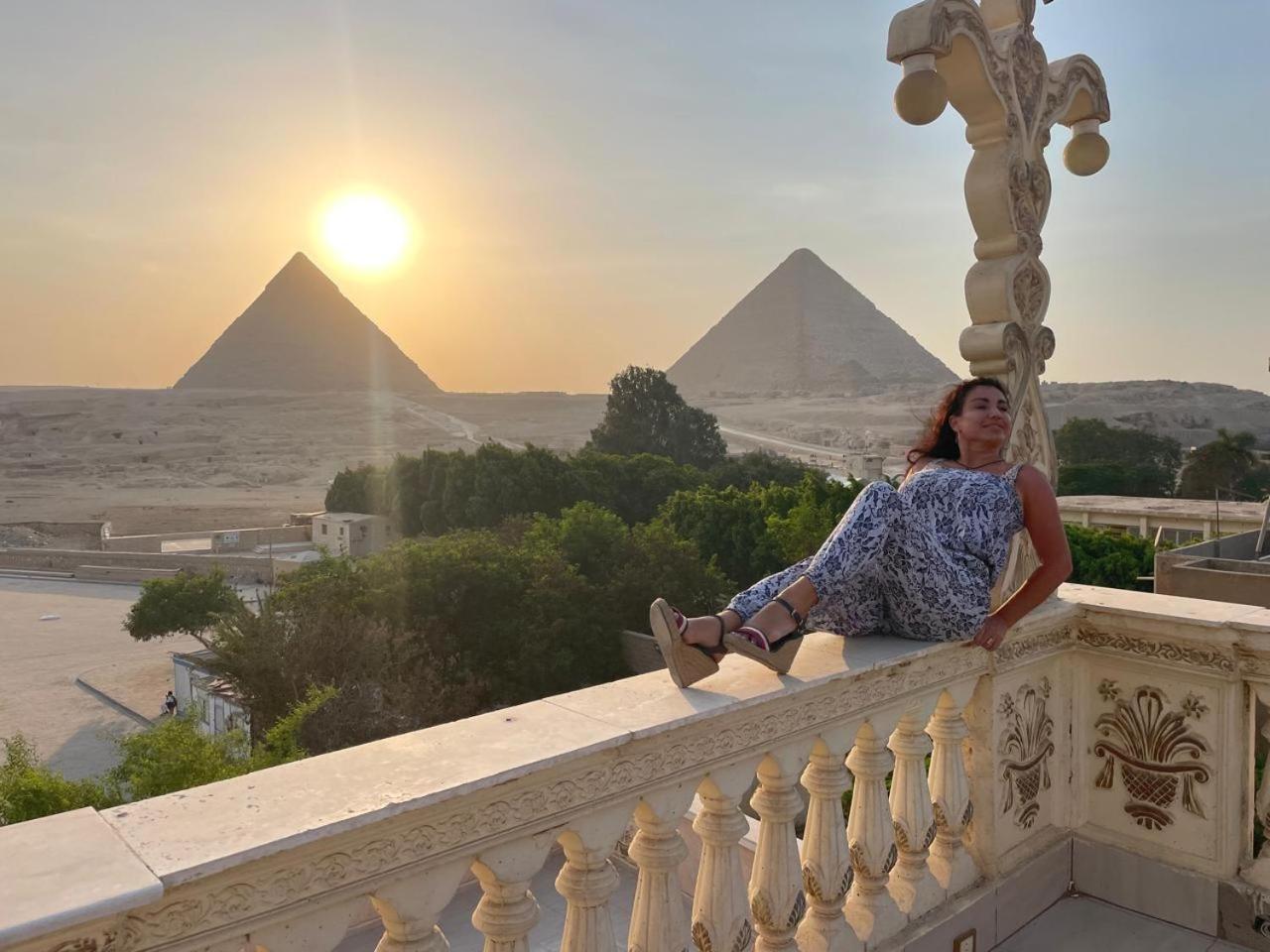 Sphinx Palace Pyramids View Inn Kafret el-Gabal Exterior foto
